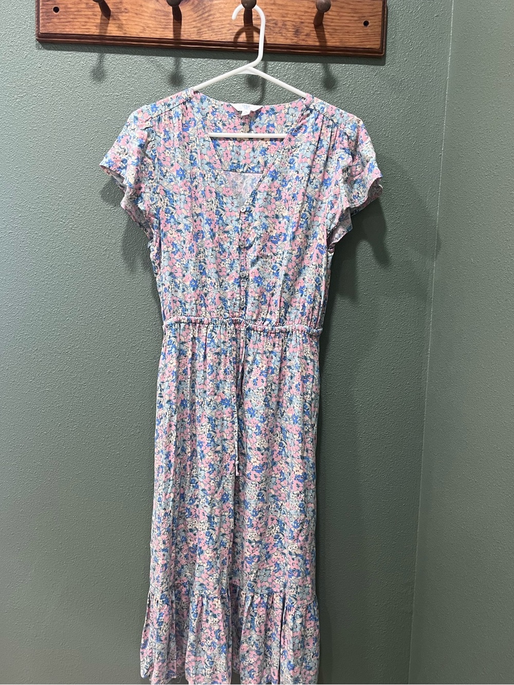 Floral V-Neck Midi Dress in Pink and Blue